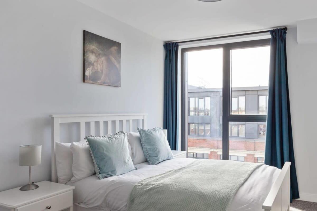 Modern 1 Bedroom Apartment In Central Brimingham Бірмінгем Екстер'єр фото
