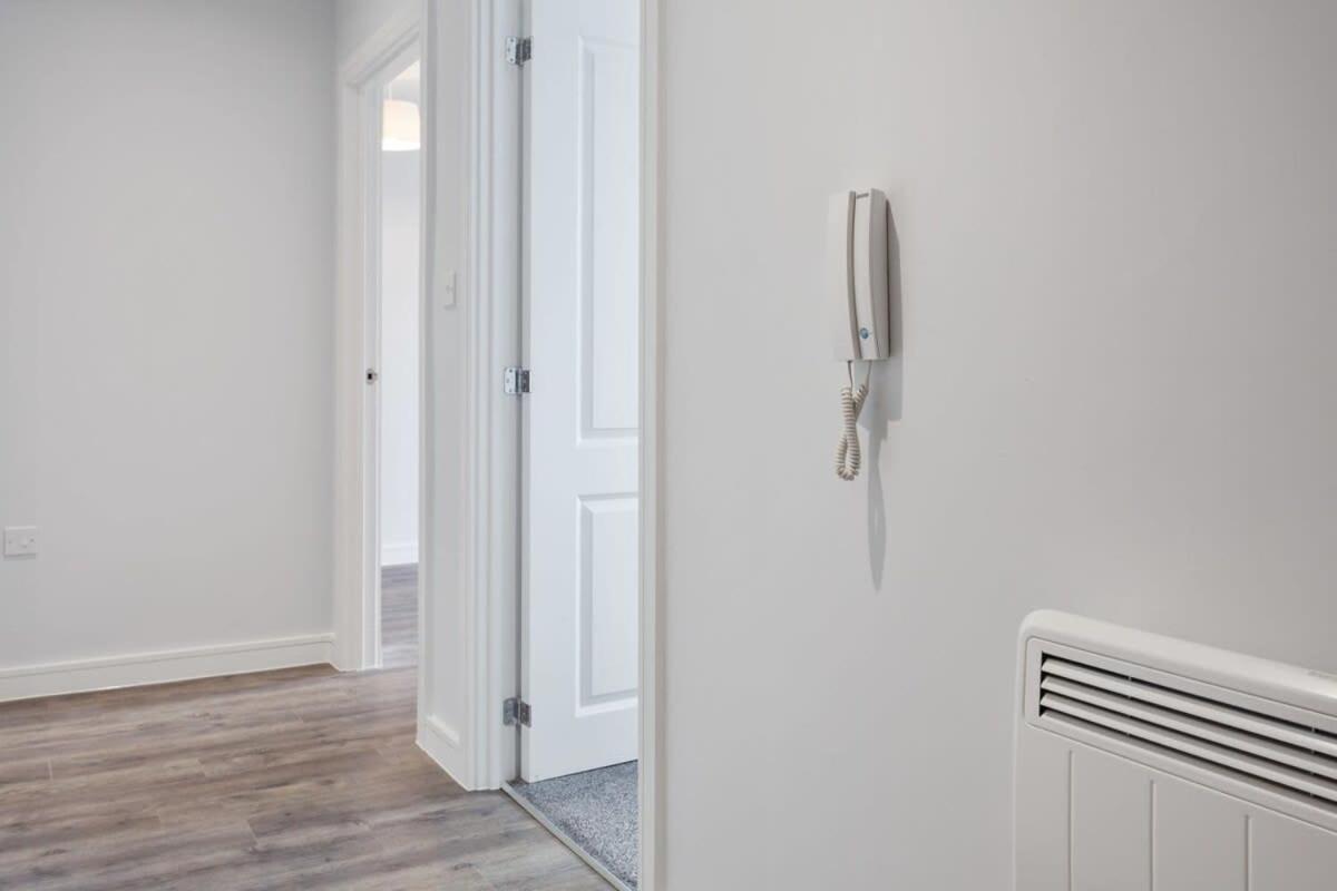 Modern 1 Bedroom Apartment In Central Brimingham Бірмінгем Екстер'єр фото